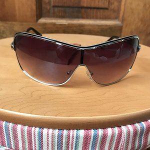 FINAL PRICE - Silvertone/Black Full Frame Sunglasses #3